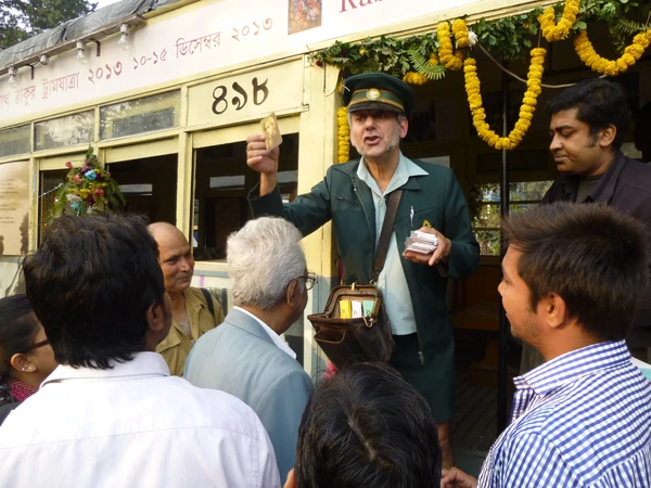 5d-2013%20Gitanjali%20connie2556%20copy_600px-width