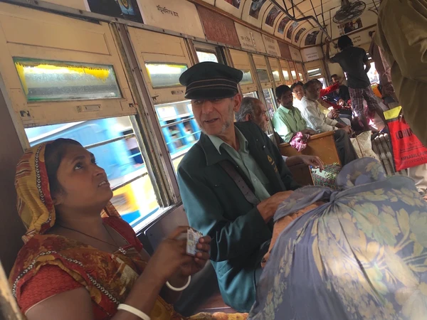 6a-2016%20Connie-ing%20%28passenger%29IMG_0706%20copy%202_600px-width