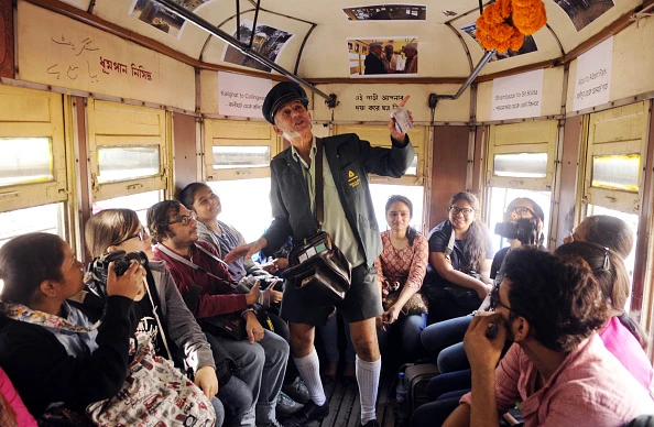 3i-2016%20Tramjatra%20Hindustan%20Times%20imagev1%20copy_600px-width